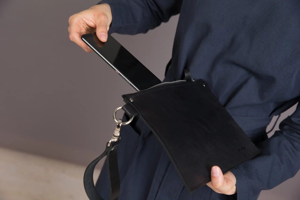 Clutch Nina With a Wrist Strap